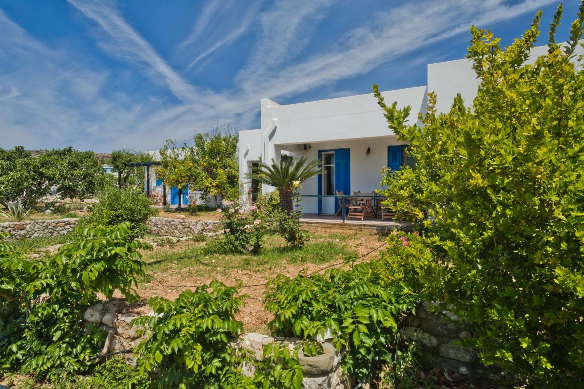 Pleiades Apartments Lefkos  Exterior photo
