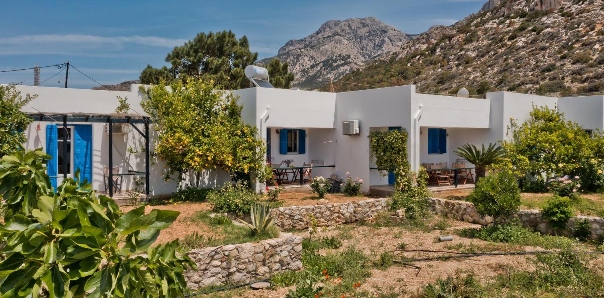 Pleiades Apartments Lefkos  Exterior photo
